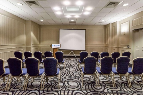 Wyndham Southbury image 18