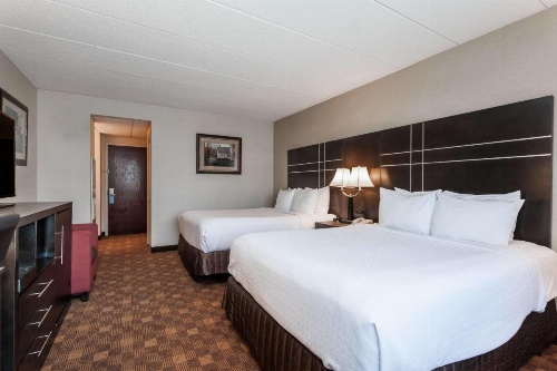 Wyndham Southbury image 28